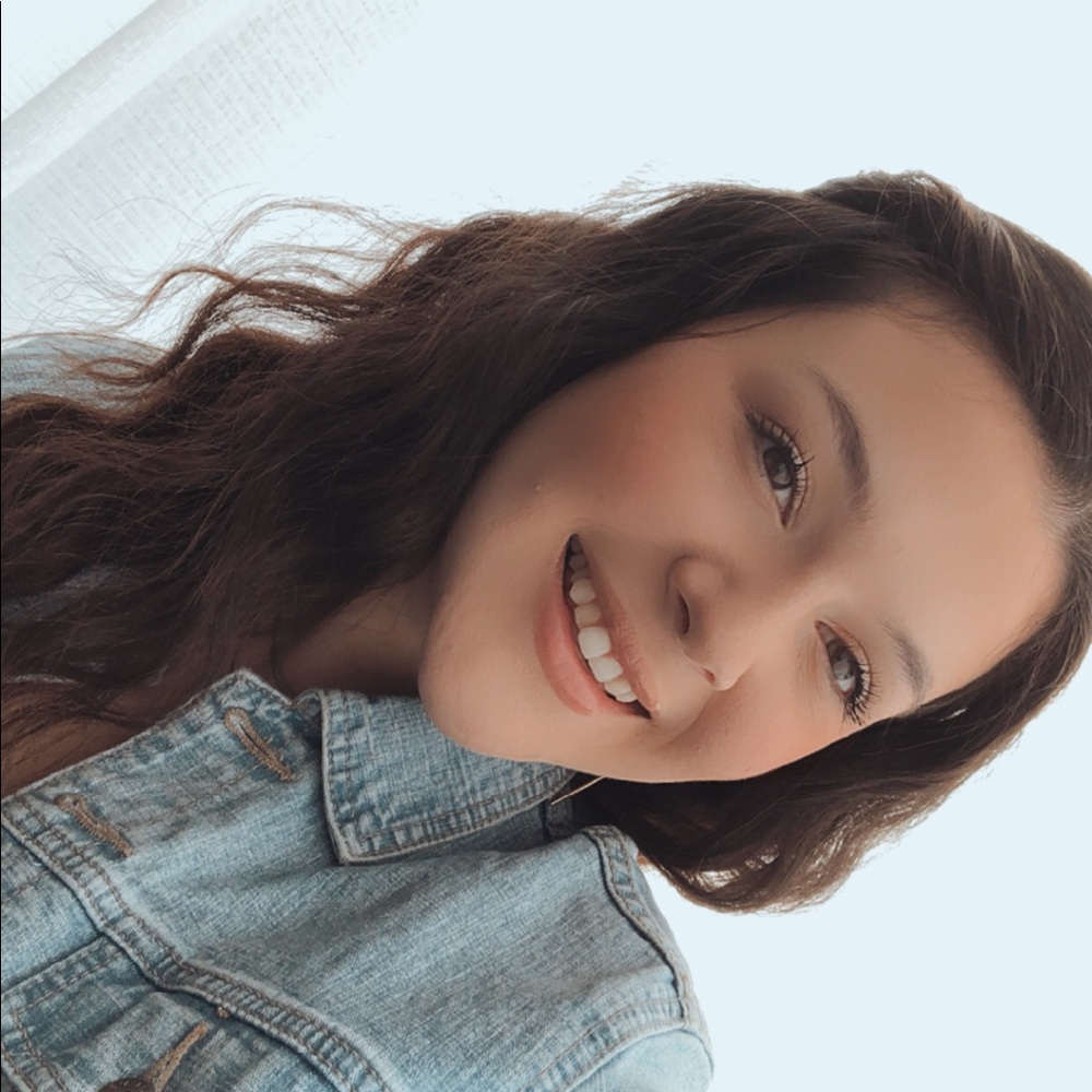 Meet your Posher, Elisabeth